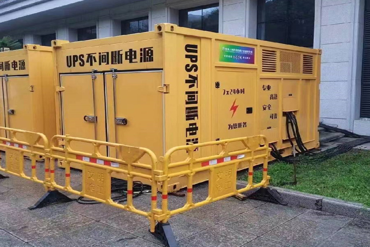 新村镇发电机租赁施工现场